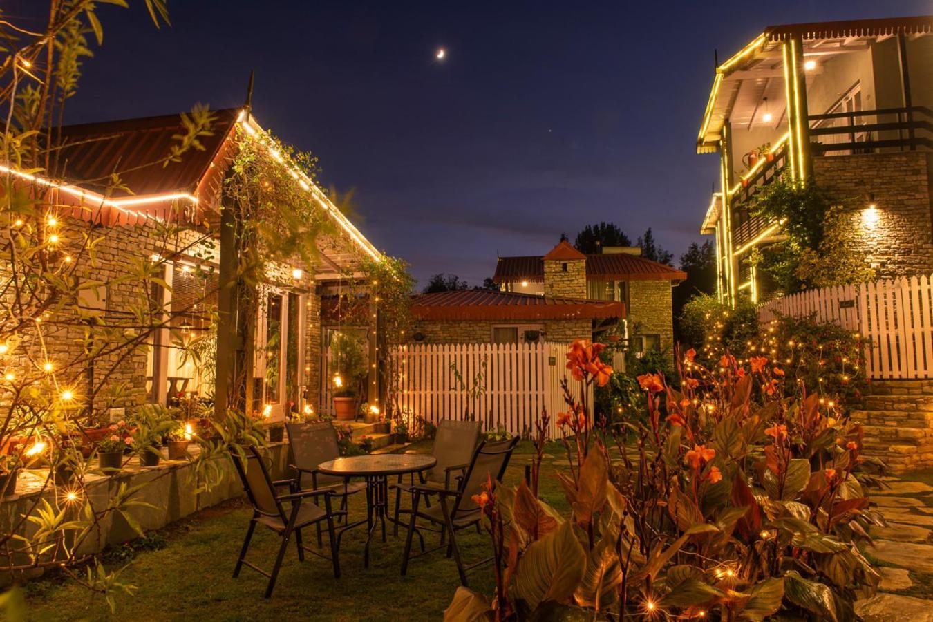 The Birdcage, Mukteshwar Hotel Exterior photo